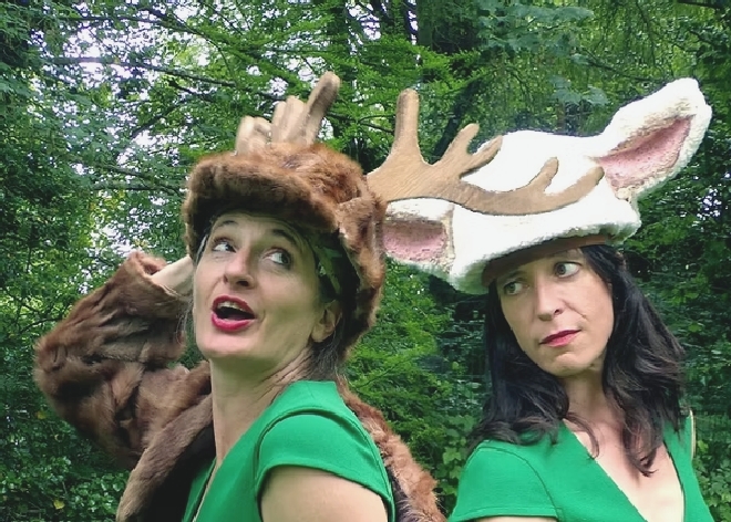 Noël, le sapin et moi - Cie Les éléments disponibles